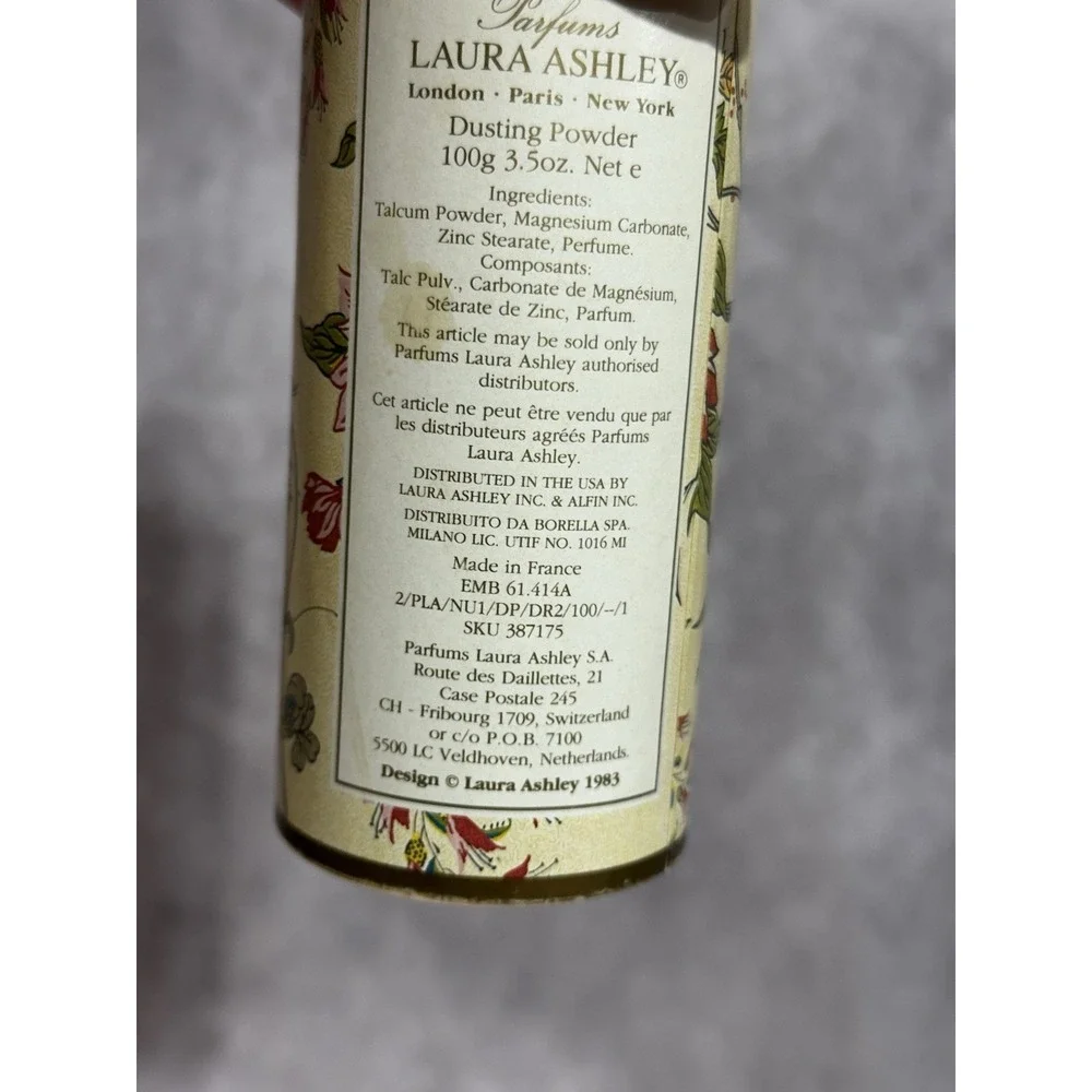 Vintage Laura Ashley No. 1 Dusting Powder 3.5‎ oz New